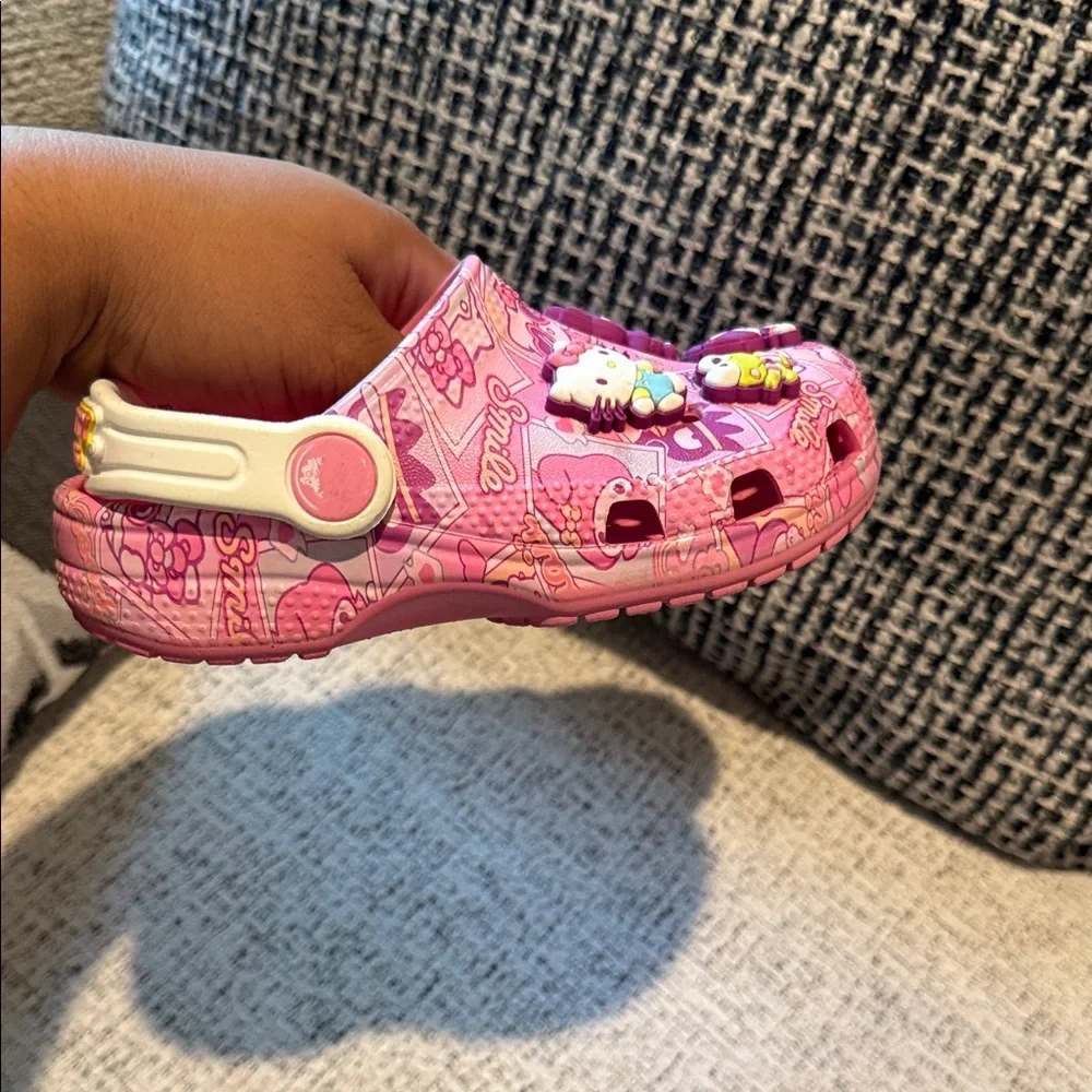 Pre-loved sanrio hello kitty and friends crocs